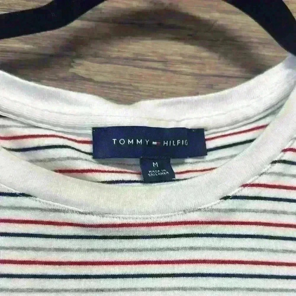 Tommy Hilfiger White Navy and Red Striped Crew Neck T-Shirt women’s Size Medium - Picture 2 of 3